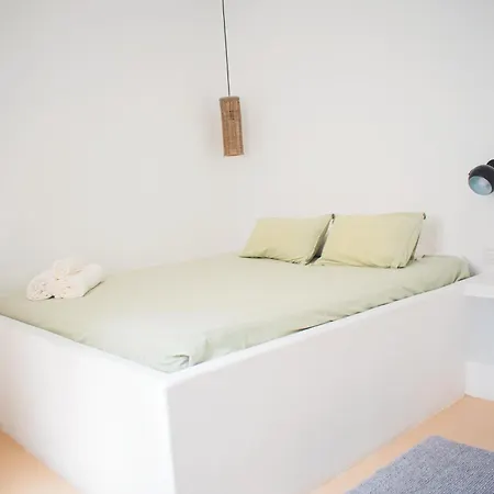 Aristoy Hotel