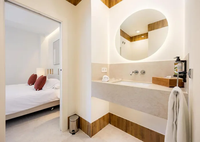 Aristoy Hotel 2*